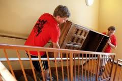 Cheap movers Using The Stairs